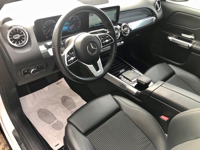 MERCEDES-BENZ GLB 200 usata, con Chiusura centralizzata