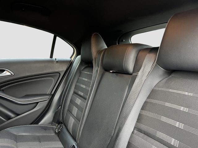 MERCEDES-BENZ A 180 usata 11