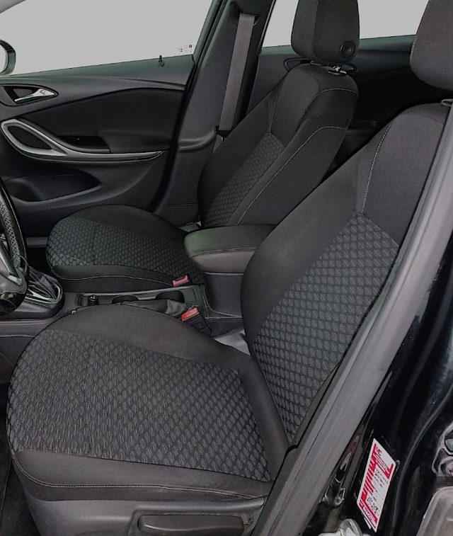 OPEL Astra usata, con Volante in pelle
