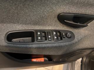 LANCIA Ypsilon usata, con Specchietti laterali elettrici