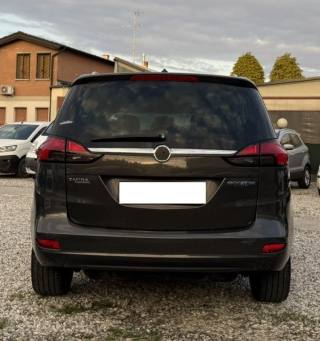 OPEL Zafira Tourer usata, con Autoradio