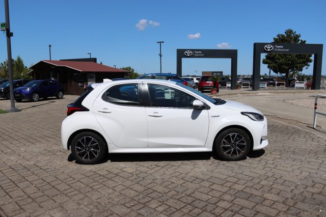 TOYOTA Yaris usata, con Cerchi in lega