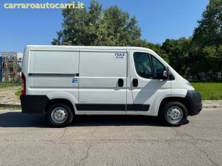 PEUGEOT Boxer usata, con Airbag