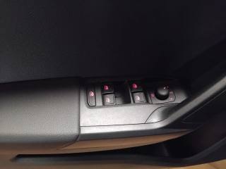 SEAT Arona usata, con Specchietti laterali elettrici