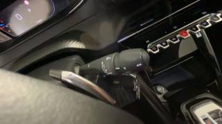 PEUGEOT 2008 usata, con Park Distance Control