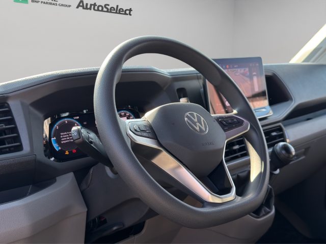 VOLKSWAGEN Crafter usata, con Autoradio digitale