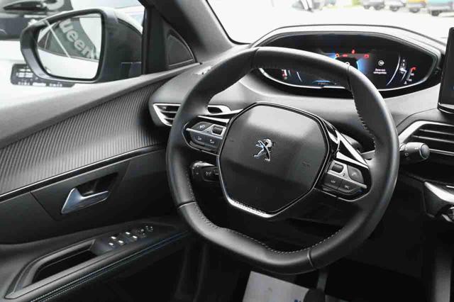 PEUGEOT 3008 usata, con Sistema di navigazione