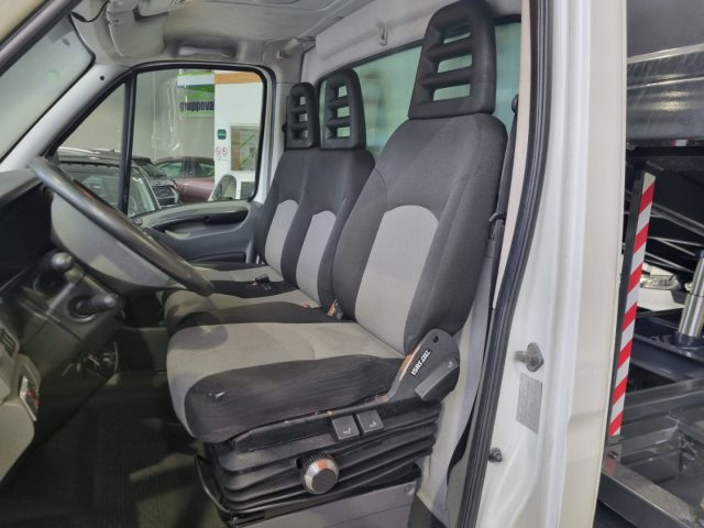 IVECO Daily usata 7