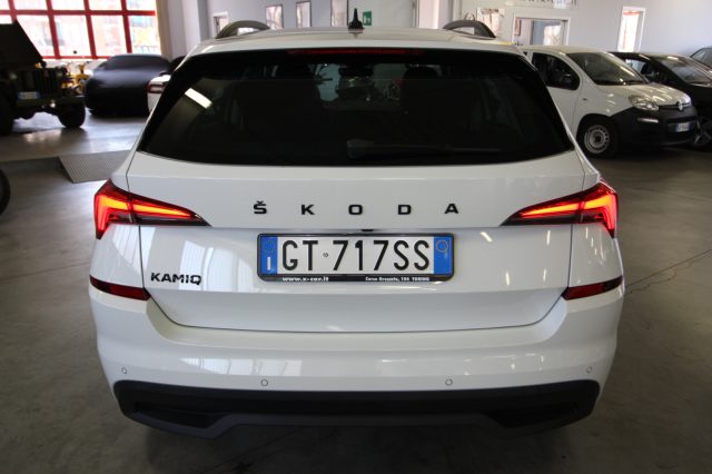 SKODA Kamiq usata, con Autoradio