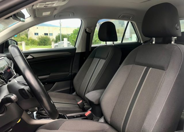 VOLKSWAGEN T-Roc usata, con Autoradio