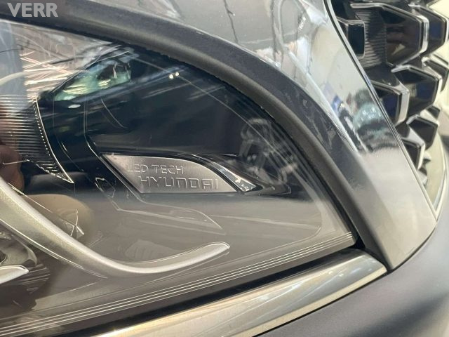 HYUNDAI Kona usata, con USB
