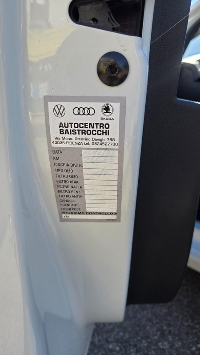 VOLKSWAGEN Golf usata, con Isofix