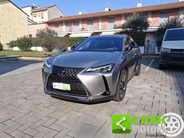LEXUS UX 250h usata, con Airbag laterali