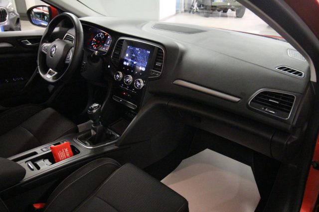 RENAULT Megane usata, con Controllo automatico clima