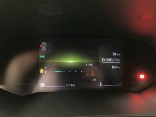 RENAULT Captur usata, con Hill holder