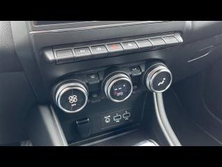 RENAULT Captur usata, con USB