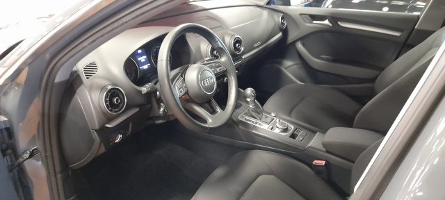 AUDI A3 usata, con Autoradio digitale