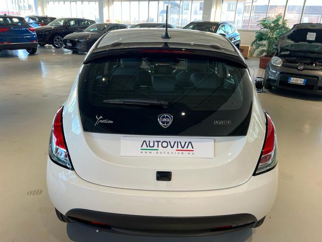 LANCIA Ypsilon usata, con Autoradio