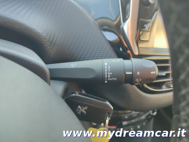 PEUGEOT 2008 usata 21