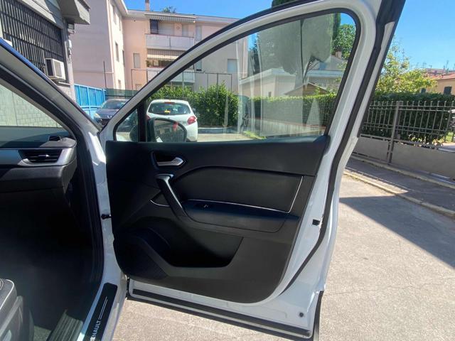 RENAULT Captur usata 14