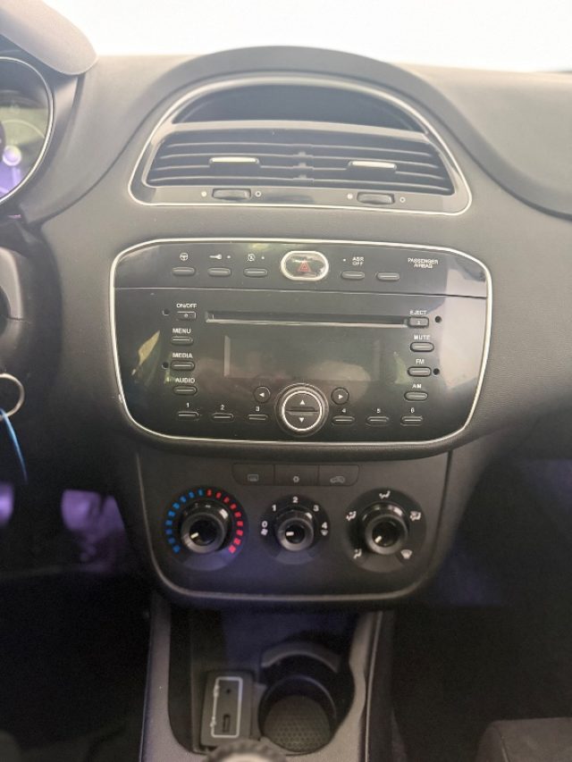 FIAT Punto usata 15