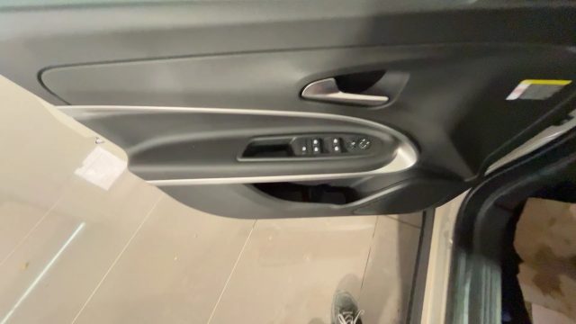 JEEP Avenger usata, con Controllo trazione