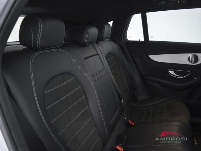 MERCEDES-BENZ EQC usata 10