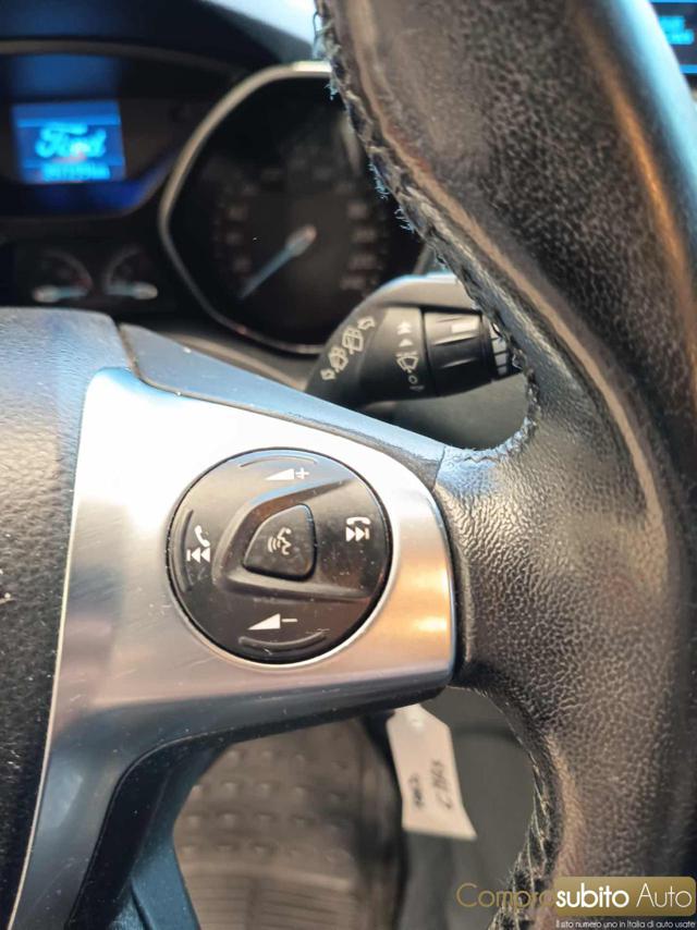 FORD C-Max usata, con Specchietti laterali elettrici