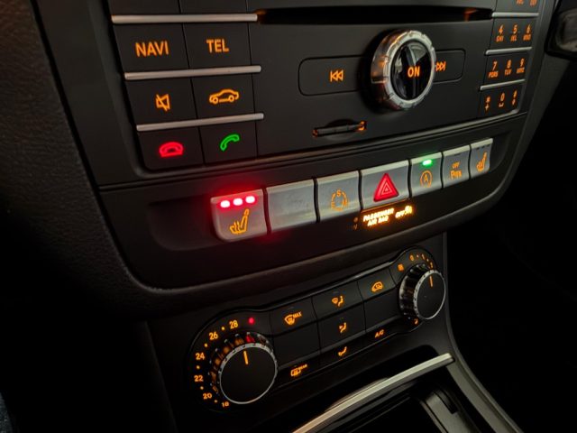 MERCEDES-BENZ B 180 usata, con Interni in pelle