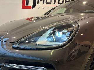 PORSCHE Cayenne usata, con Vetri oscurati