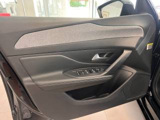 PEUGEOT 308 usata, con Autoradio