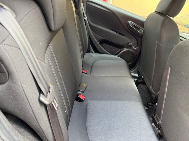 FIAT Punto usata, con Specchietti laterali elettrici