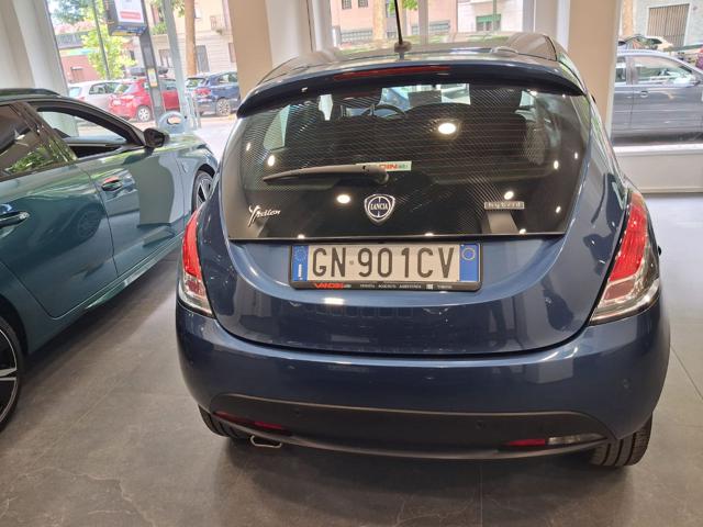 LANCIA Ypsilon usata, con Autoradio