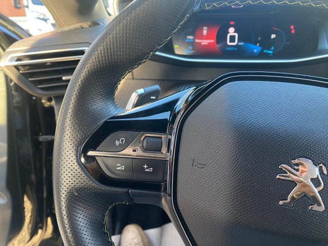 PEUGEOT 208 usata, con Sensore di luce