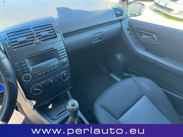 MERCEDES-BENZ A 150 usata, con Chiusura centralizzata