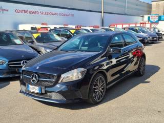 MERCEDES-BENZ A 180 usata, con Specchietti laterali elettrici
