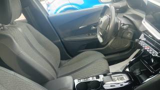 PEUGEOT 2008 usata, con Alzacristalli elettrici