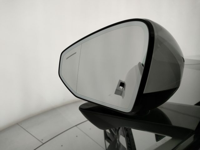 POLESTAR Polestar 4 usata, con Sistema di navigazione