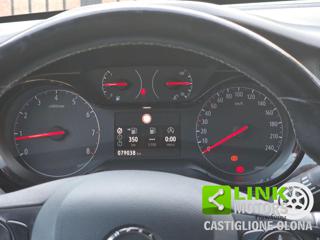 OPEL Corsa usata, con USB