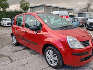RENAULT Modus usata, con Lettore CD