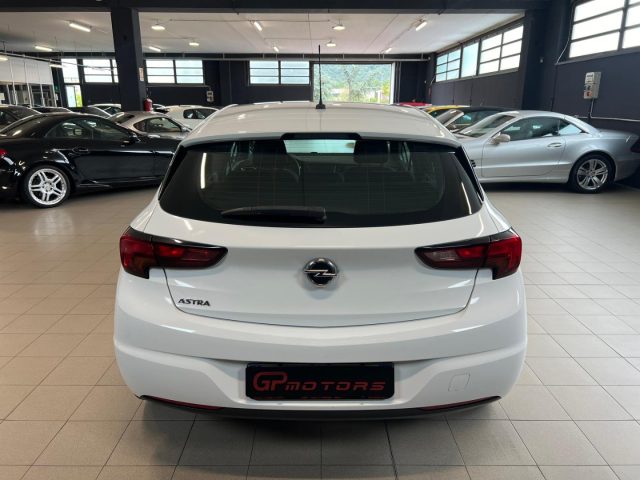 OPEL Astra usata, con Chiusura centralizzata