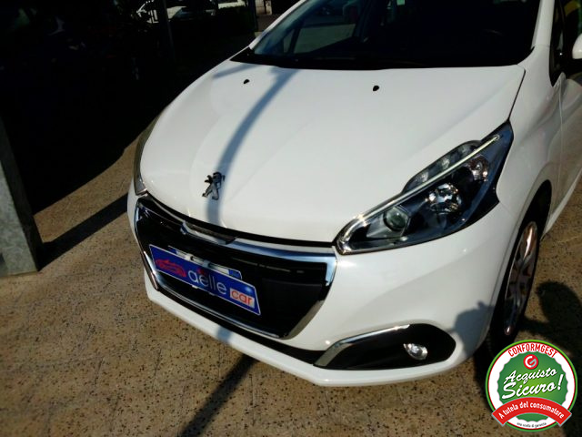 PEUGEOT 208 usata, con Ski bag