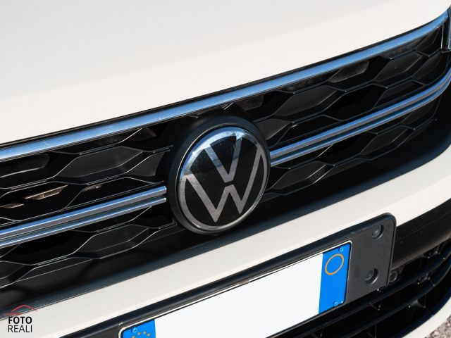 VOLKSWAGEN Taigo usata, con Vivavoce