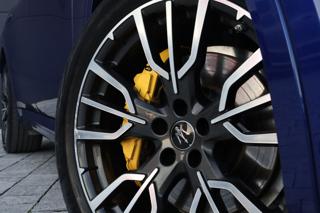 MASERATI Grecale usata, con Freno di stazionamento elettrico