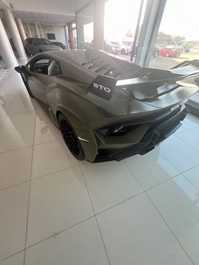 LAMBORGHINI Huracan usata 6