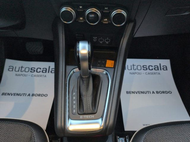 RENAULT Captur usata, con Fari LED