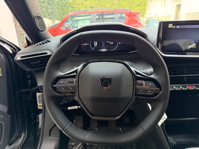 PEUGEOT 2008 usata, con Specchietti laterali elettrici