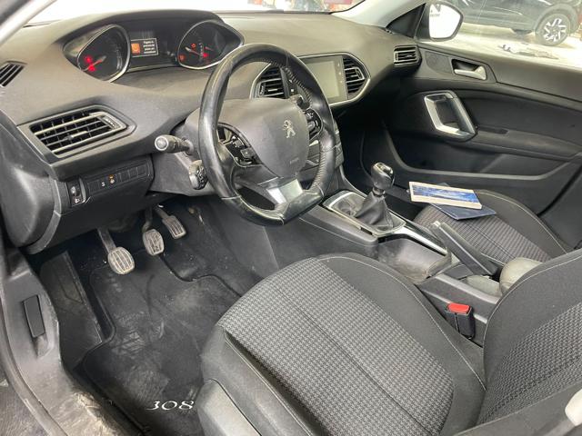 PEUGEOT 308 usata, con Fendinebbia