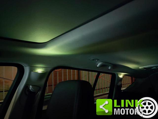 RENAULT Espace usata, con Fari LED