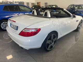 MERCEDES-BENZ SLK 200 usata, con Airbag